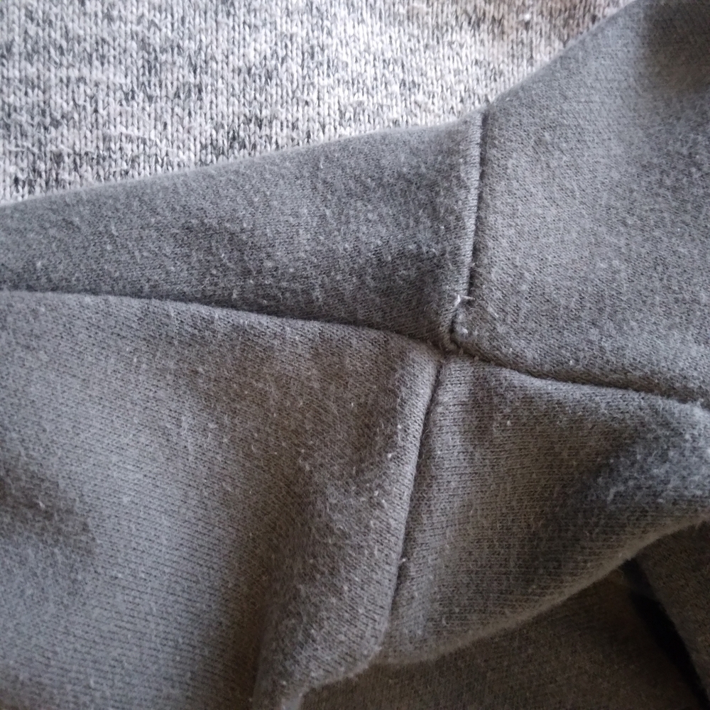 North Face Women's Small Hoodie Gray - Picture 9 of 10